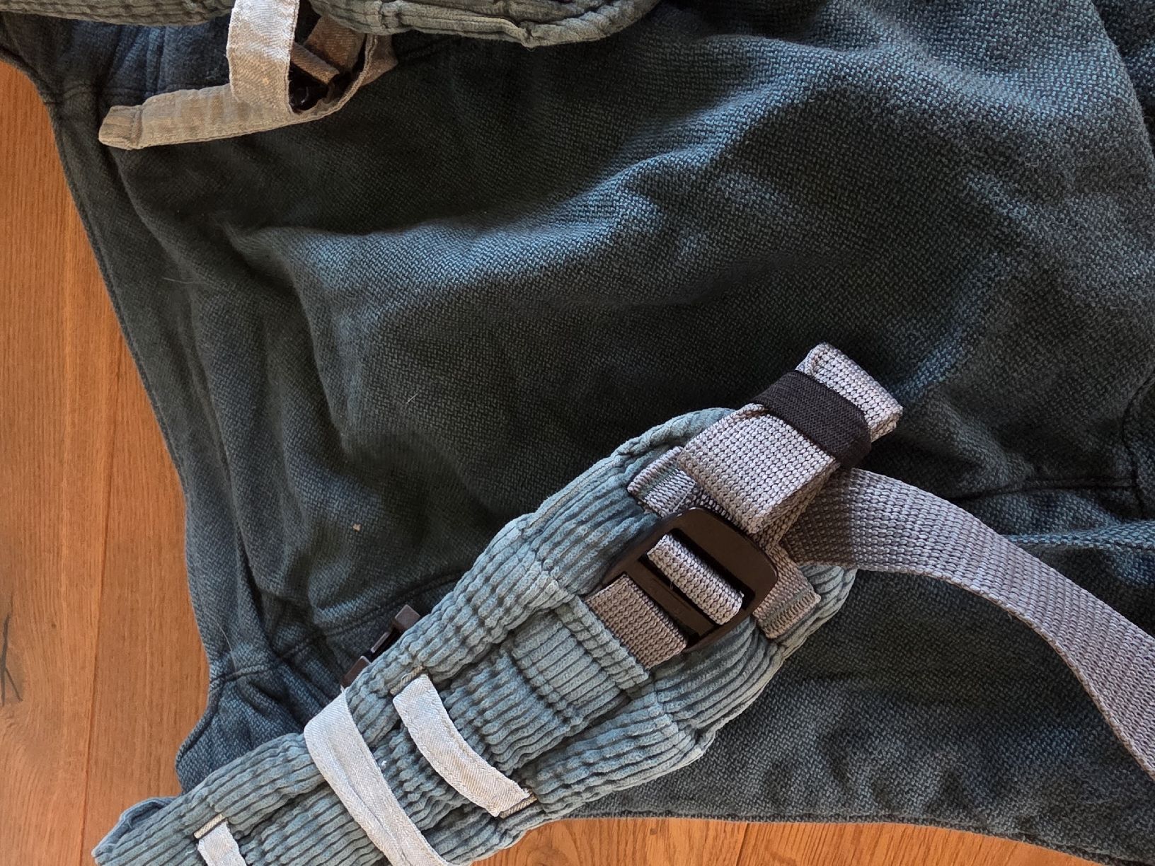 Marsupi portabebè: Babytrage LUMO – Usato da Besenbüren venduto da db-86 2