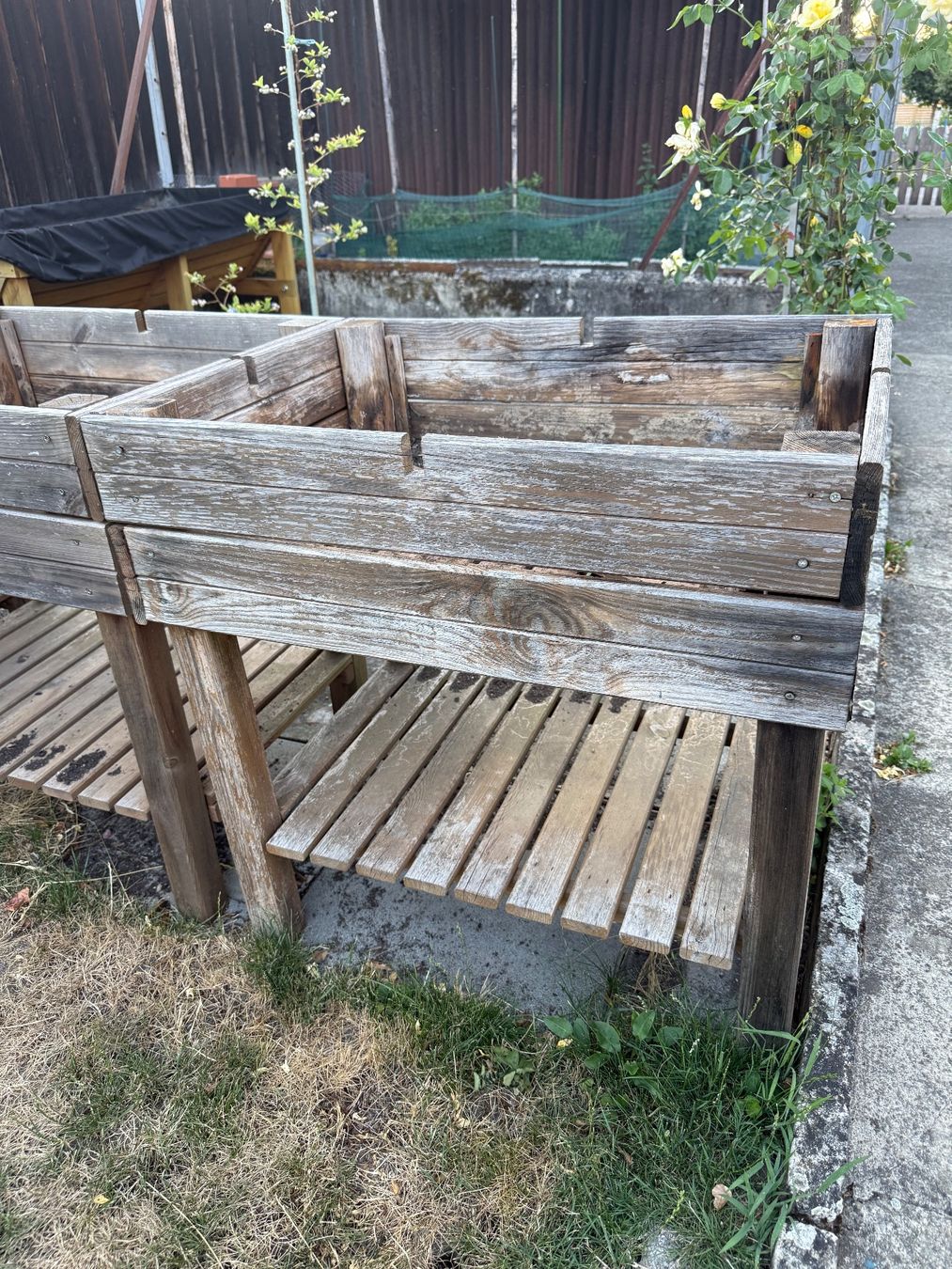 Blumentöpfe: Hochbeet 80x60x80 – Gebraucht aus Wolfwil von meli_732