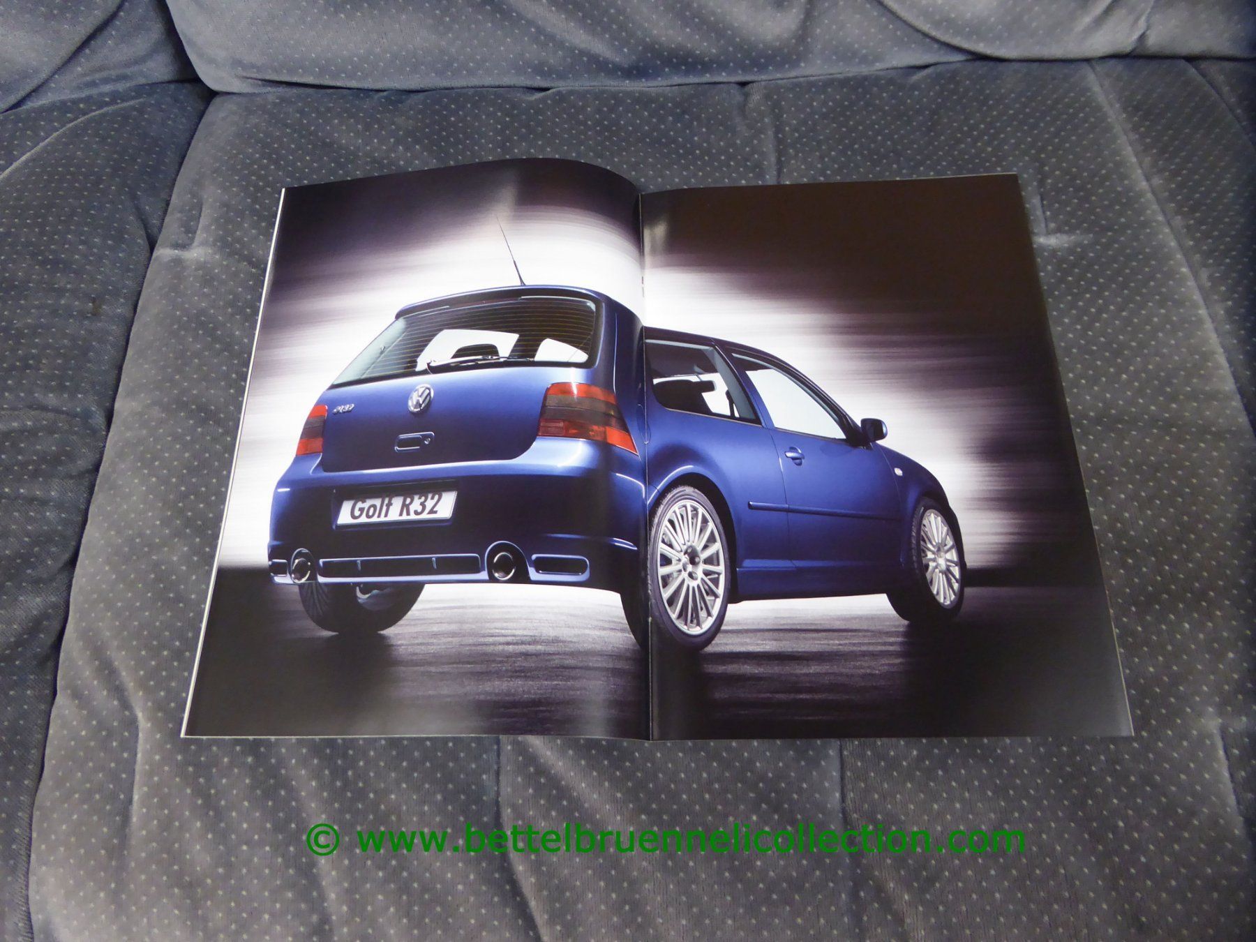 VW Dokumente: VW Golf R32 Prospekt 2003/01deutsch – Gebraucht aus Weingarten-Kalth von Bettelbruenneli 2