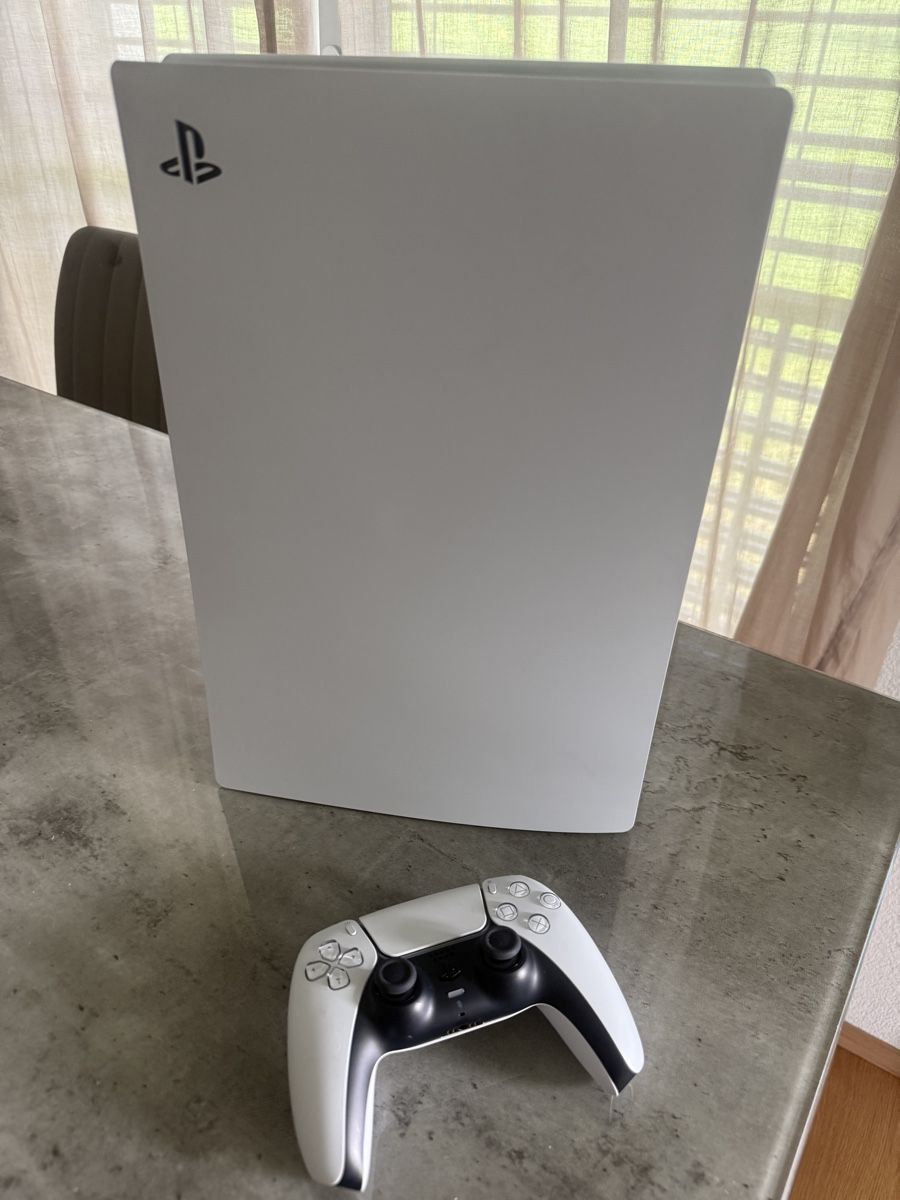 Sony Consoles: Sony PlayStation 5 Disc Edition mit Controller  – D'occasion à Perlen par Albintso 1
