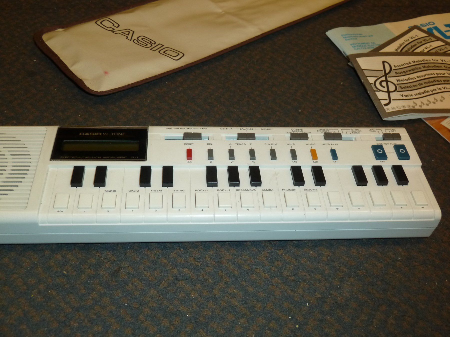 Casio Tasteninstrumente: Casio VL-1 Keyboard – Gebraucht aus Wenslingen von  3