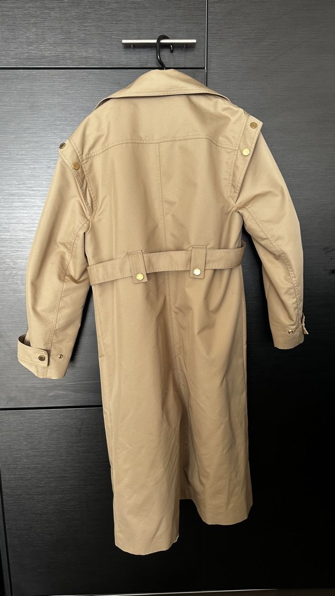 Sandro Manteaux: Trench  coat / imperméable Sandro – Neuf (Voir description) à Mont-sur-Lausanne par mar_jtt6