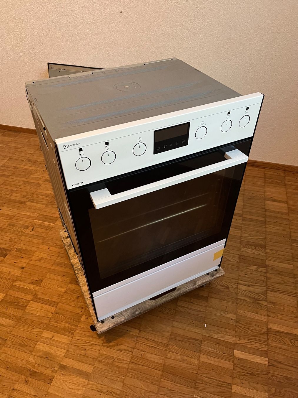 Electrolux Backöfen: Backofen und Glaskeramik von Electrolux – Gebraucht aus bern von sanducci 2
