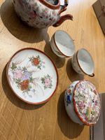 Grosses chinesisches Porzellan Teeservice – Famille-Rose Sti