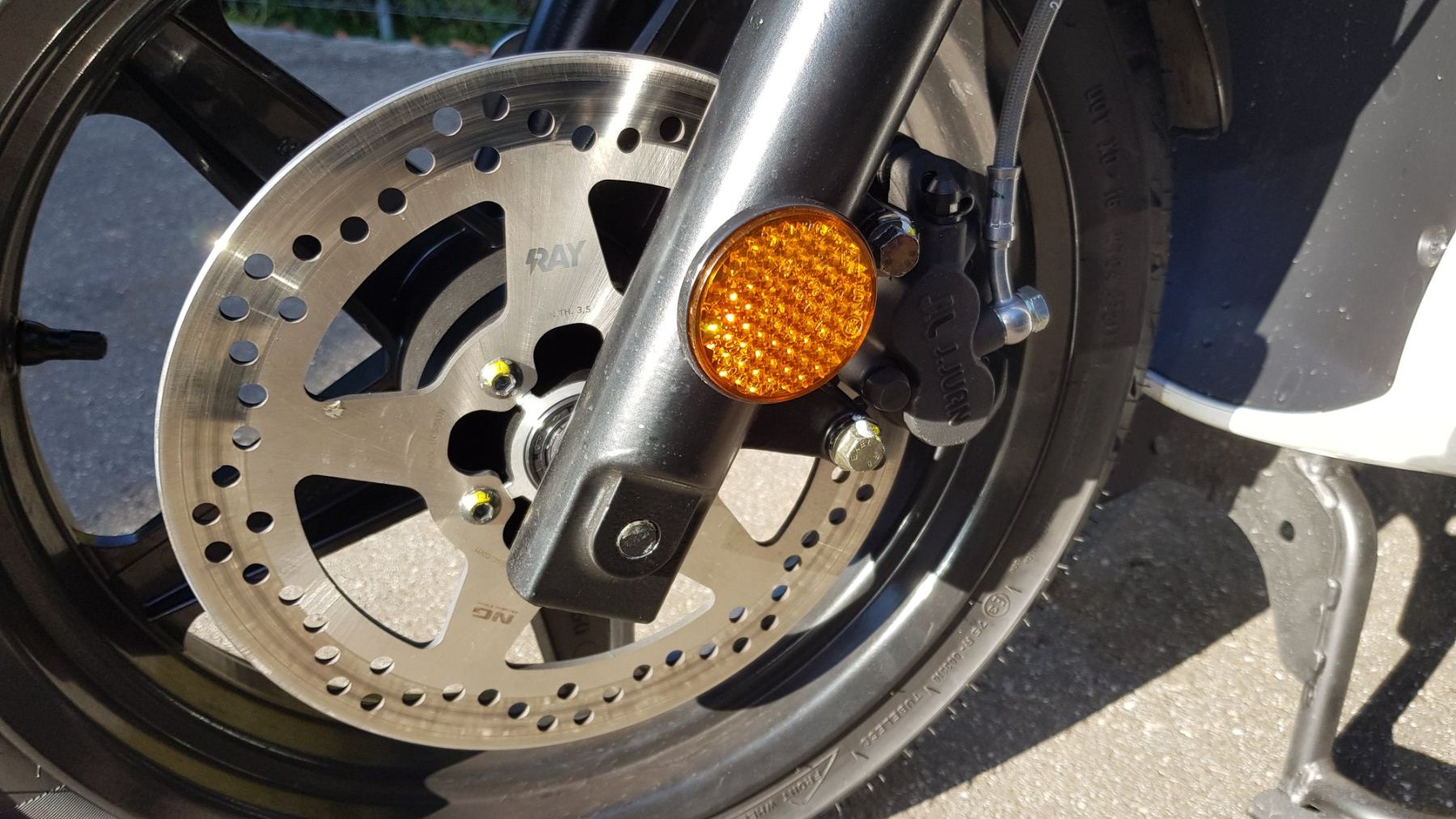 Veicoli elettrici: Elektroroller RAY 7.7 Schnäpchen! – Usato da Huttwil venduto da gropsuhu 3