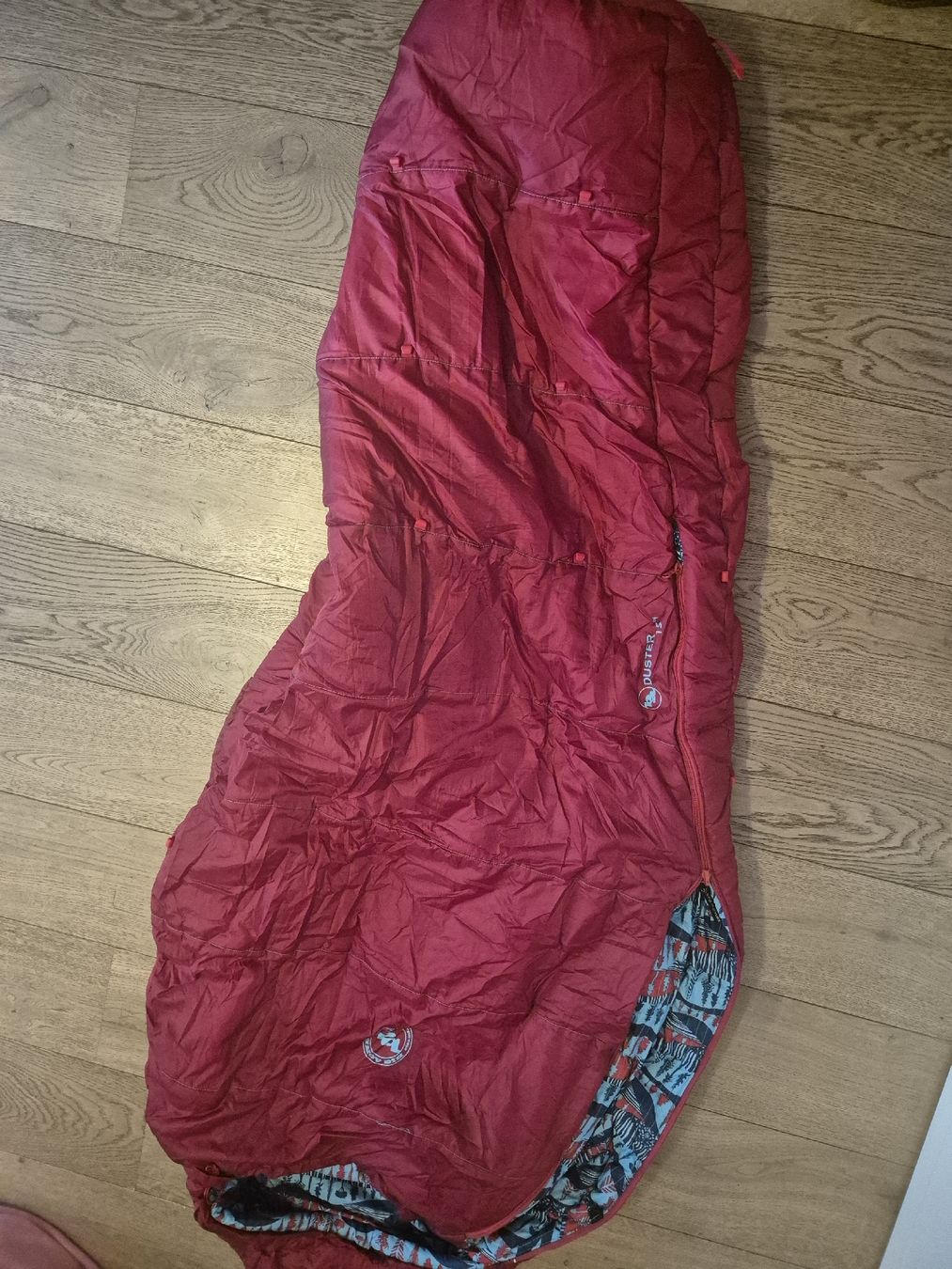 Schlafsäcke: big Agnes duster 15 youth sleeping bag red – Gebraucht aus Ostermundigen von Louhdezd