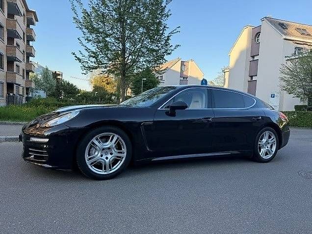 Automobili: Porsche Panamera 3.0 V6 4S PDK – Usato da Langenthal venduto da Goergens10 2