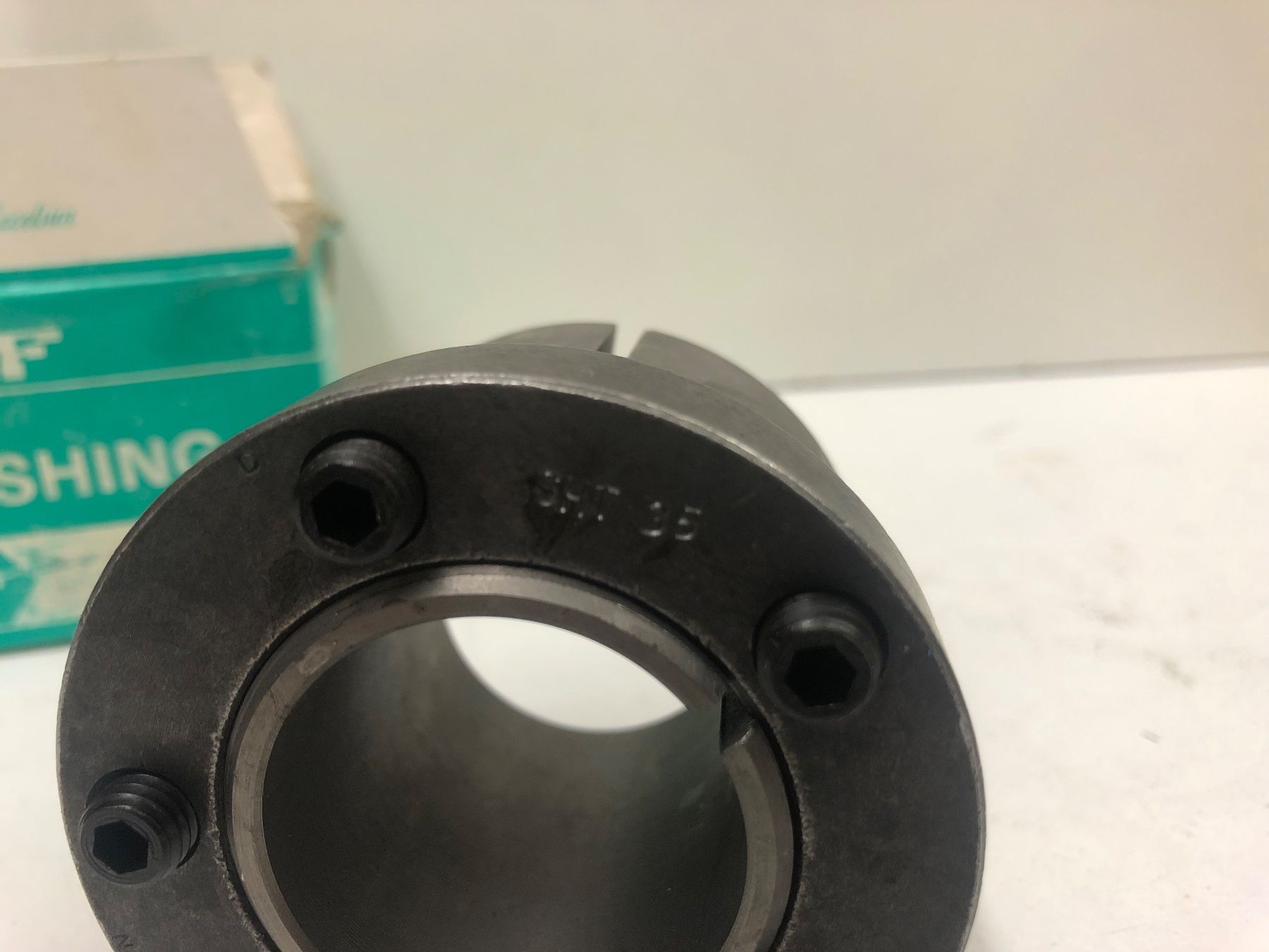 SKF Cuscinetti a sfere: SHT 35 Gleitlagerbuchsen SKF – Nuovo e nell'imballaggio originale da Schötz venduto da EMTEC02 2