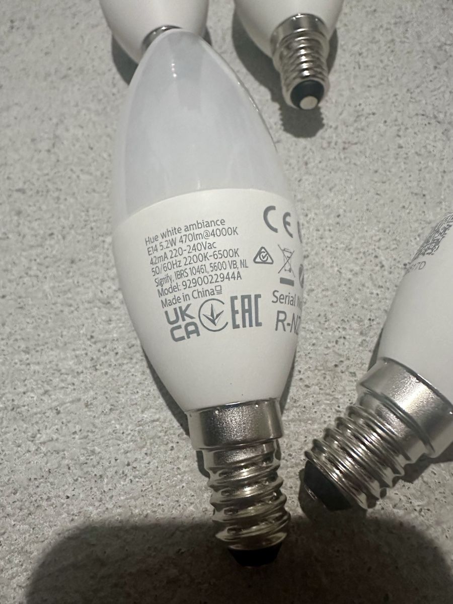 Philips Lampes: 4x Philips Hue White Ambiance E14 470 – D'occasion à Blumenstein par Thunerin_1987 1