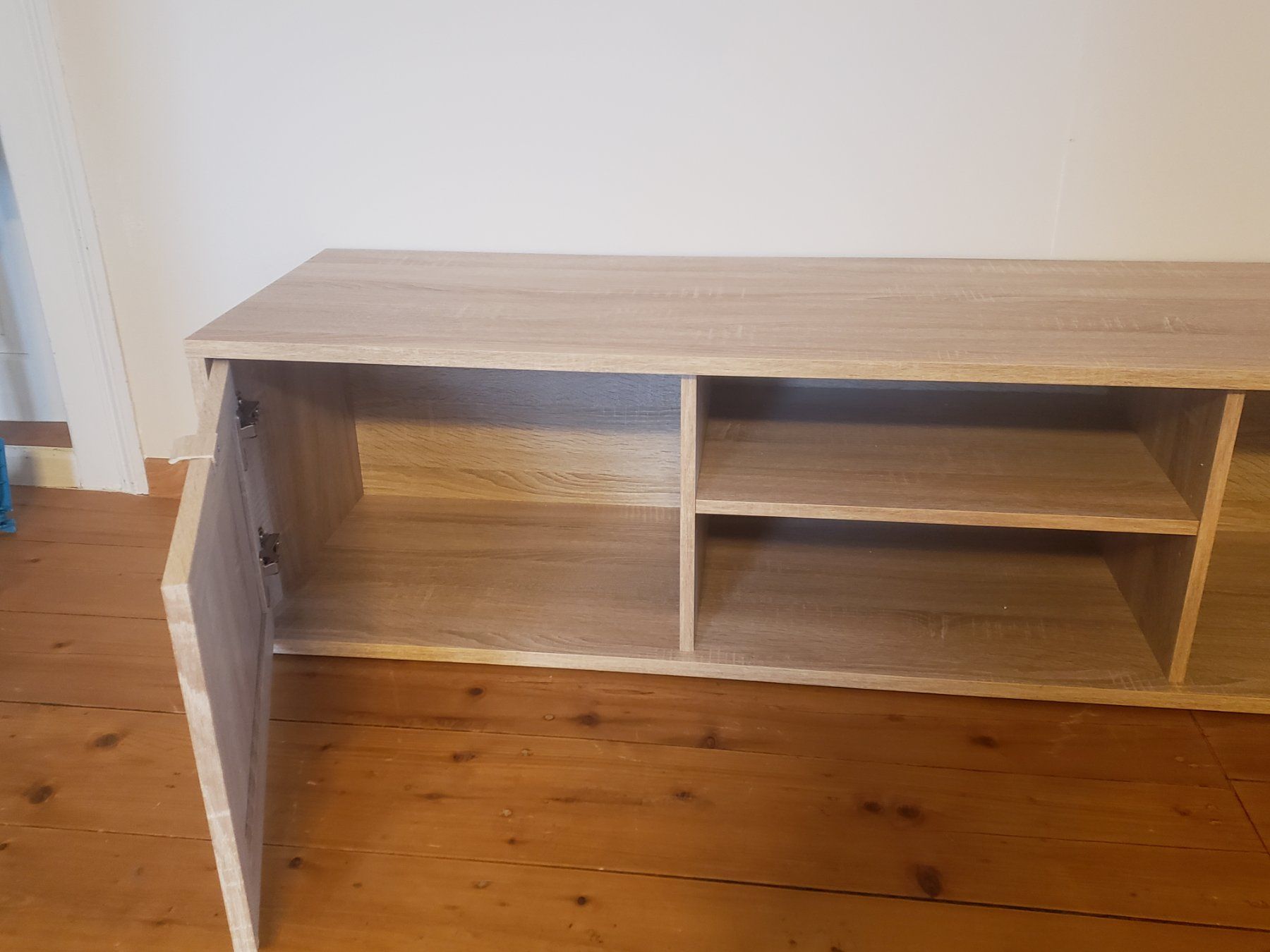 TV Möbel: Sideboard 37×150×40 – Gebraucht aus Weinfelden von Breaker1 1