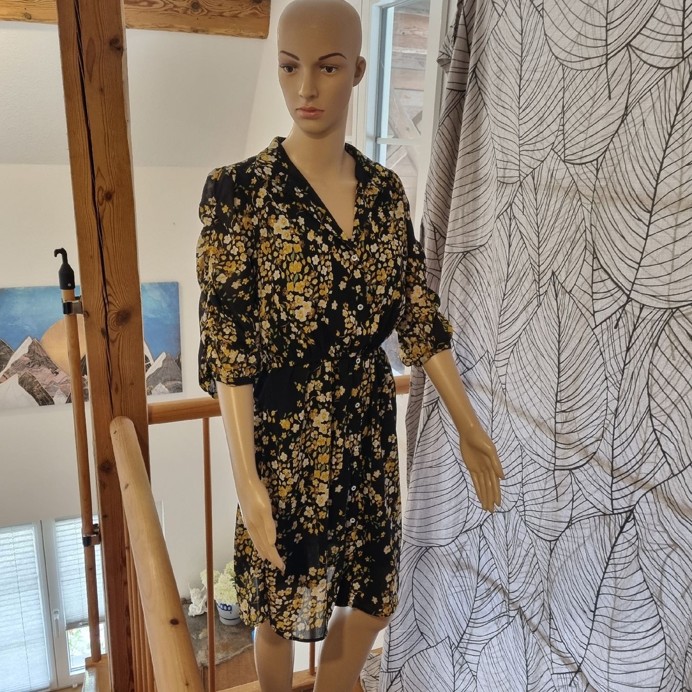 Lotti di vestiti: Sommerliches Blümchenkleid, Gr. 36 – Usato da Grasswil venduto da Natali.H 2