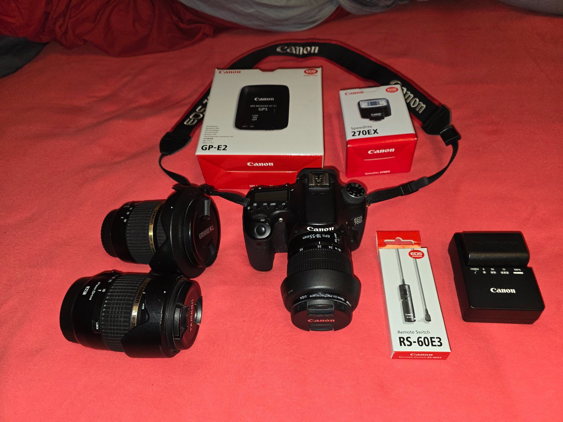 Canon Fotocamera: Canon EOS 70D mit 3 Objektiven + Zubehör – Usato da Gerlafingen venduto da auniho