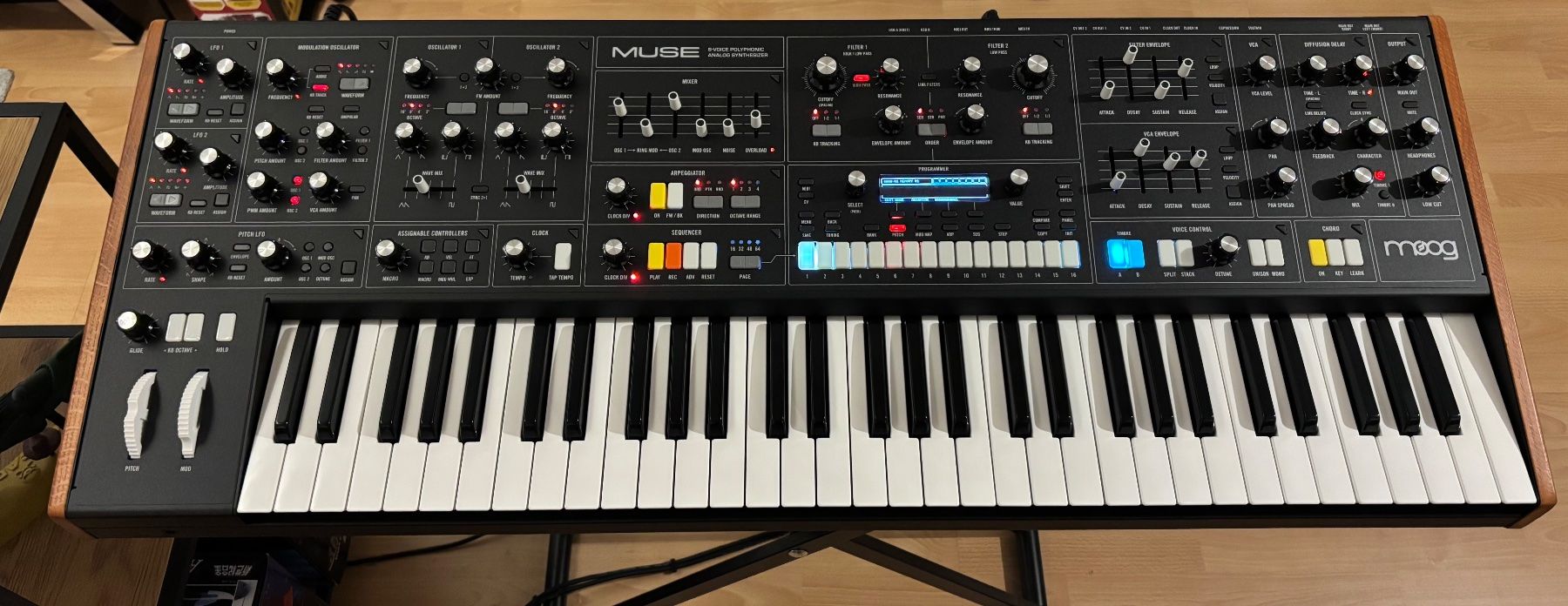 Moog Strumenti musicali: Moog Muse, neuf sous garantie – Nuovo e nell'imballaggio originale da Avenches venduto da tekno75 6