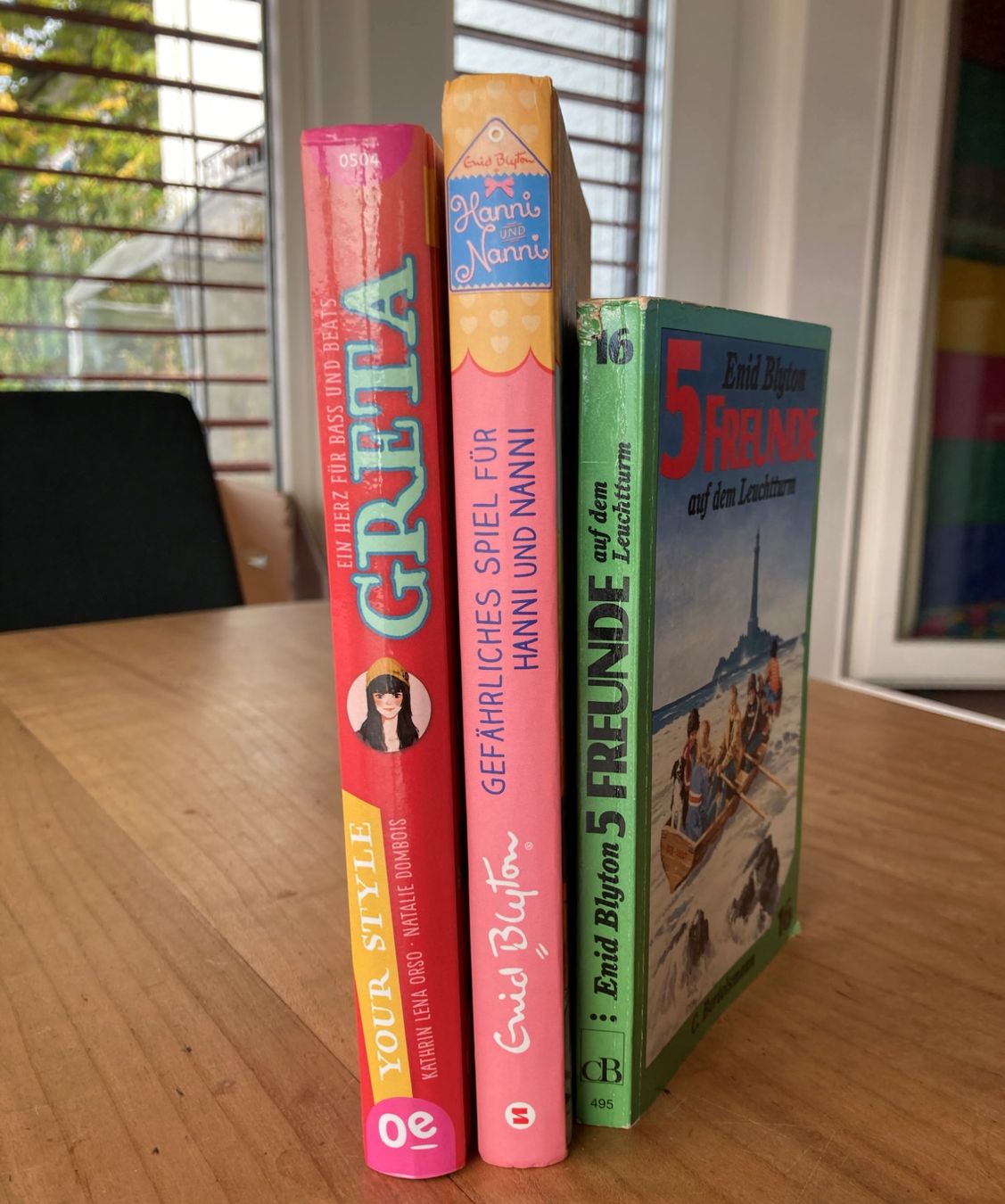 Libri: Hanni & Nanni, 5 Freunde, Greta – Usato da Meilen venduto da ruetiker