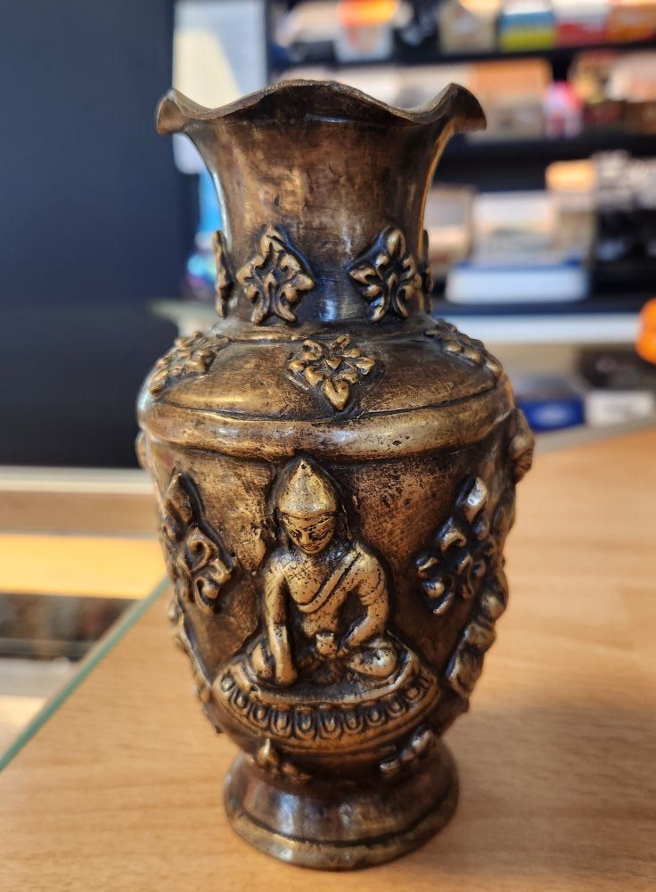 Vasi & Recipienti: Messingvase im antiken Stil – Usato da Thun venduto da Tong999