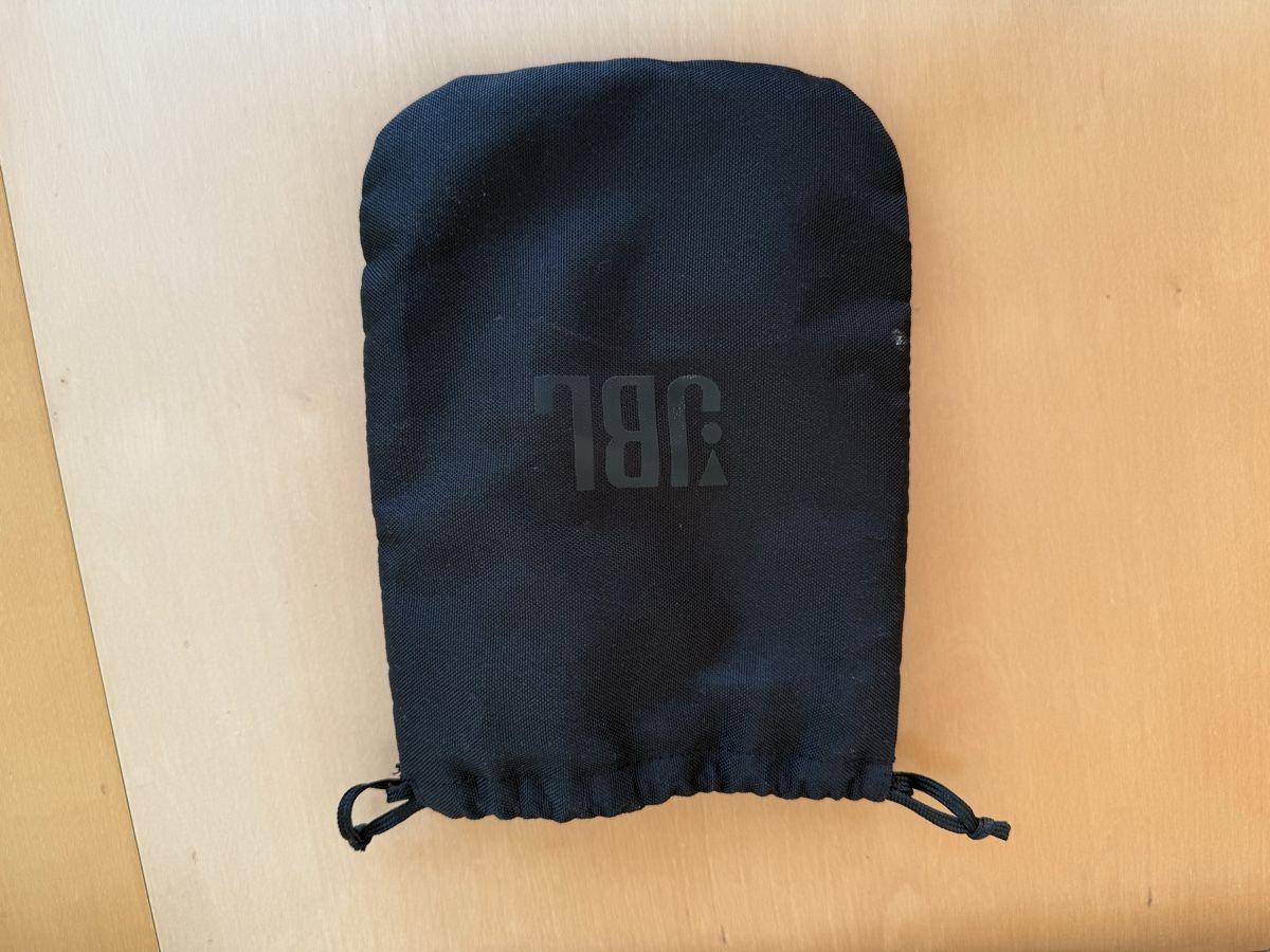 JBL Cuffie: Écouteurs JBL LIVE 660 NC – Usato da Lutry venduto da annawait 2