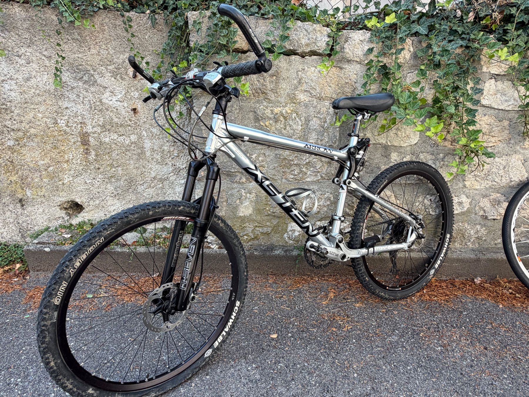 Biciclette: Mountainbike Fully – Usato da Zuchwil venduto da cer_tb8y 3