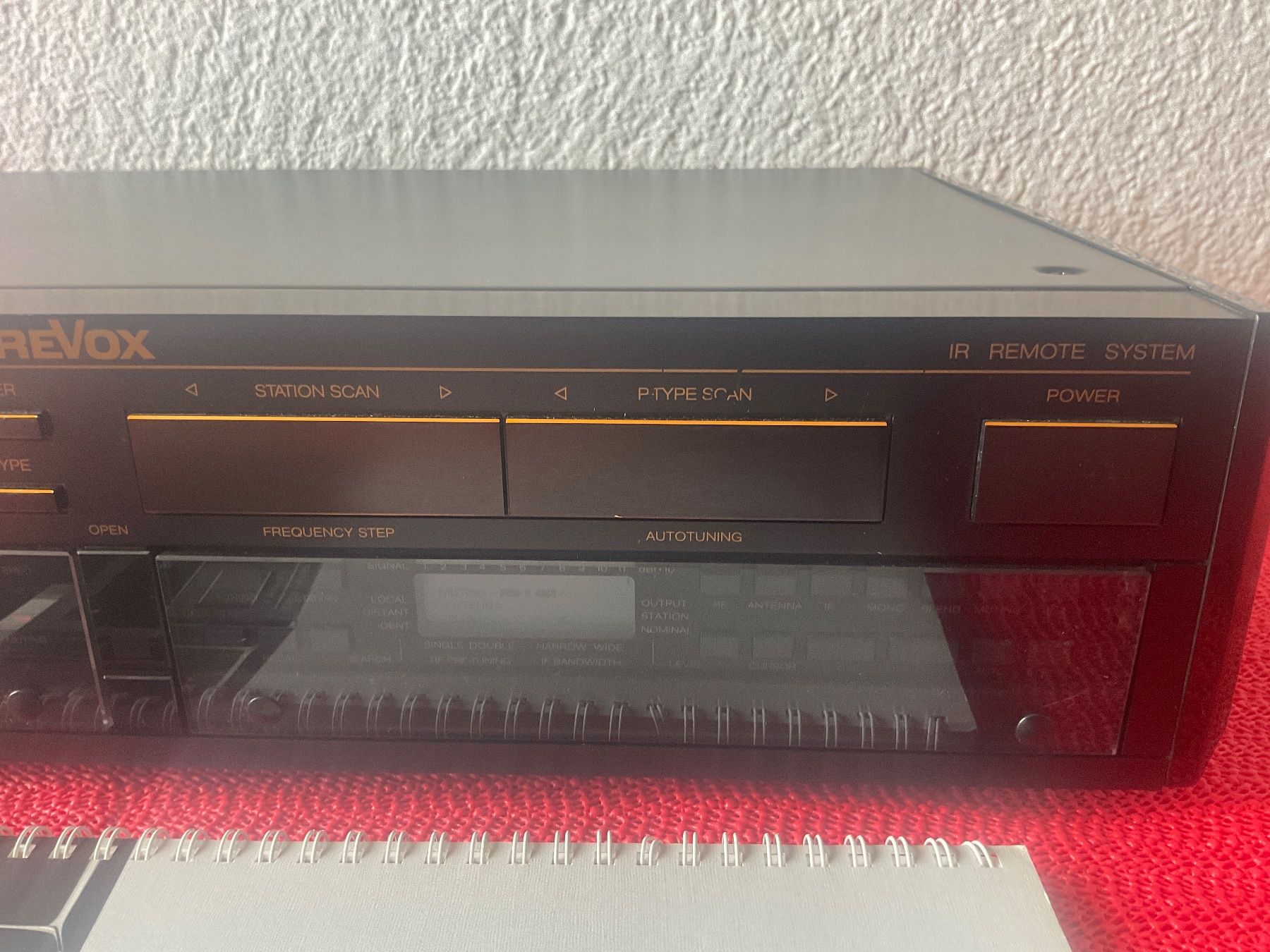 Revox Radio: ReVox B 260 S FM Tuner Mit RDS – Usato da Langenthal venduto da RronJora 4