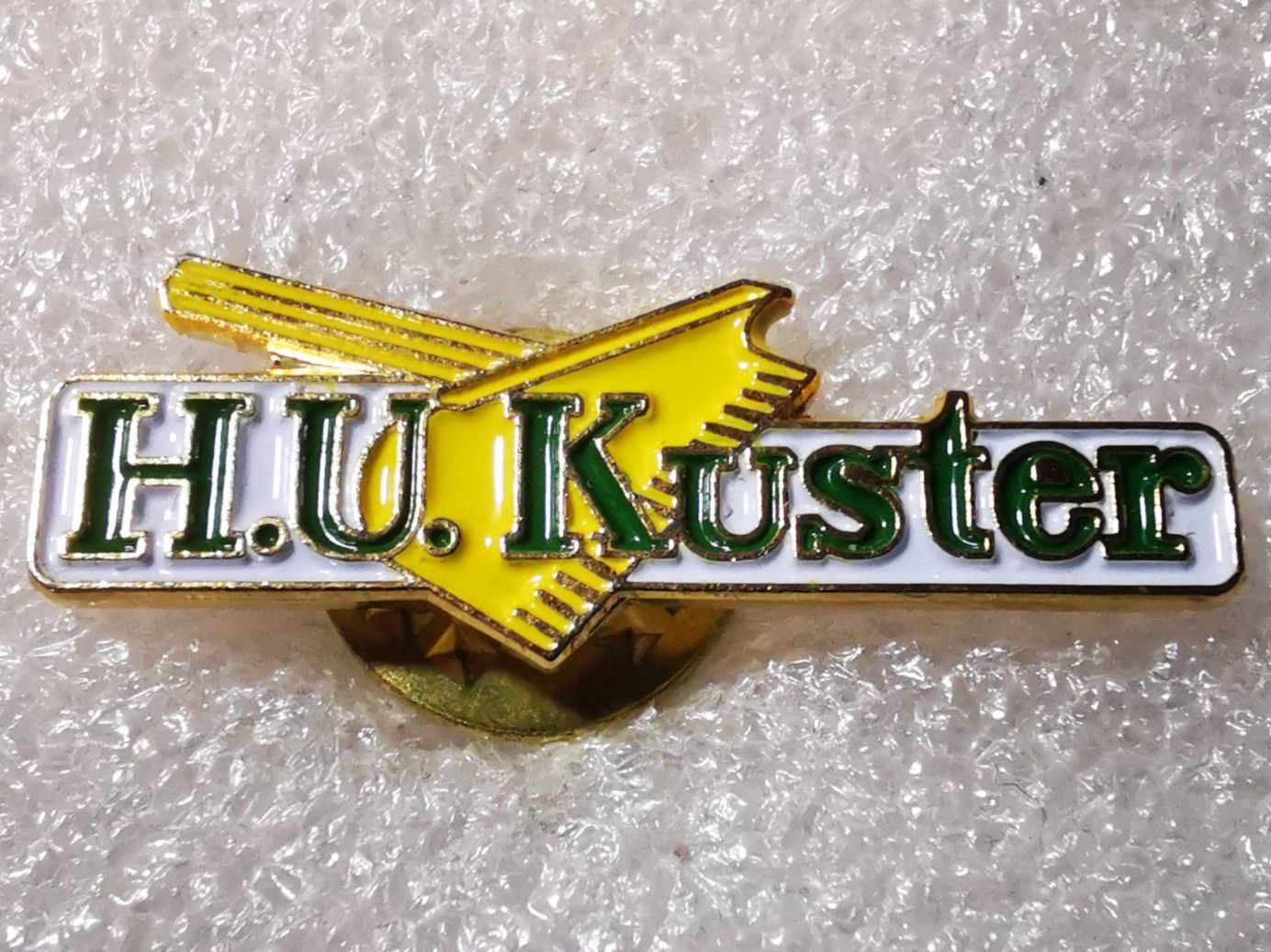 Placchette & Badge: Ansteckpin 11: H.U. Kuster – Usato da Oppligen venduto da Pin-Fall-Shop
