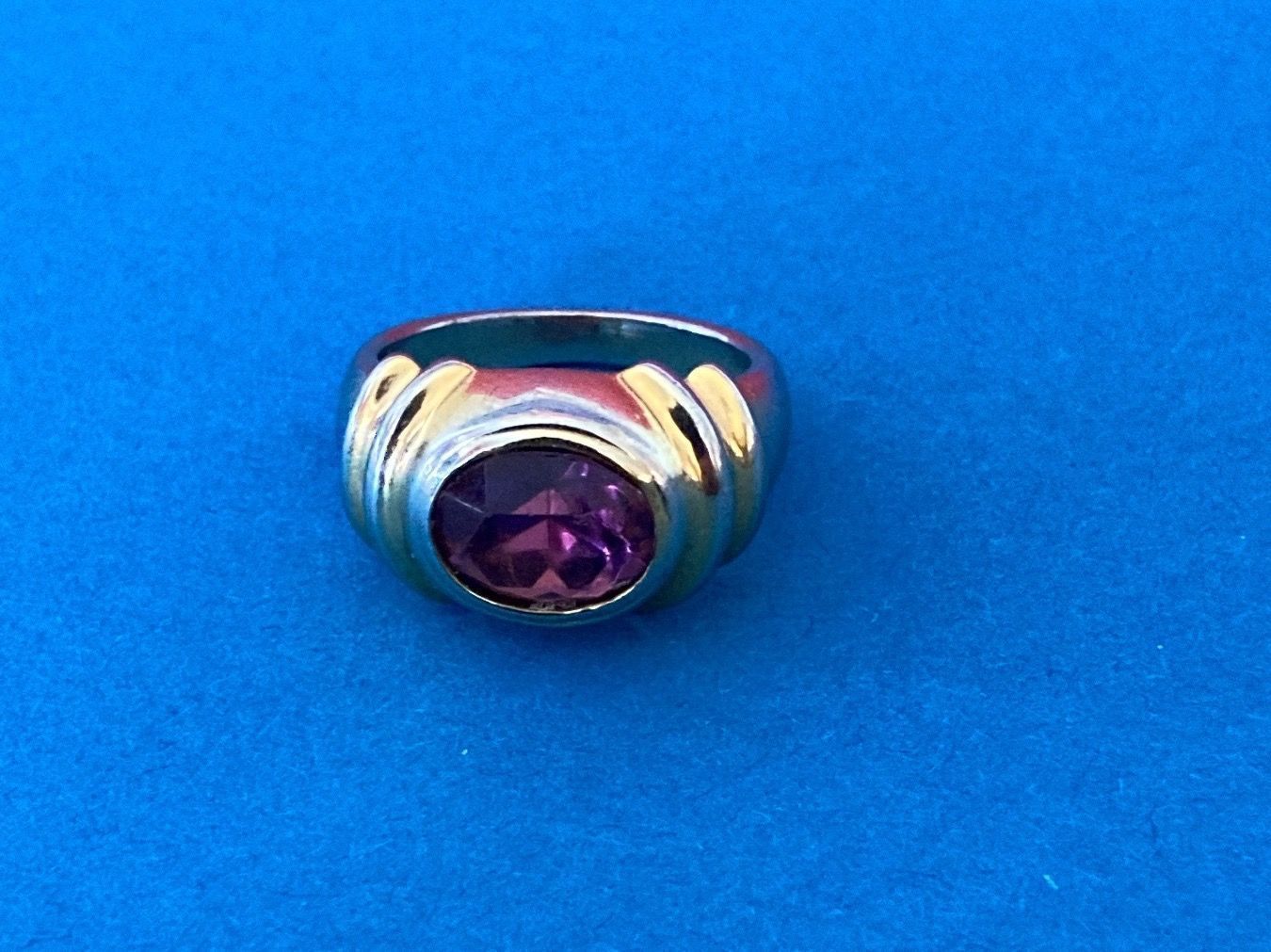 Anelli: Vergoldet / Violett Ring – Usato da Laufen venduto da Trendmarket