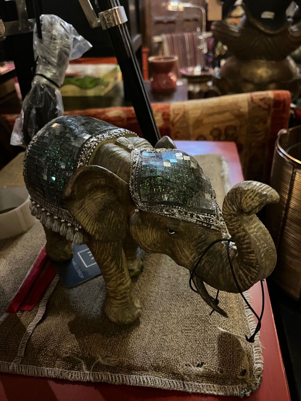 Tutte le decorazioni: Elefanten Figur dekorativ – Nuovo (secondo la descrizione) da Zürich venduto da Hnikbay