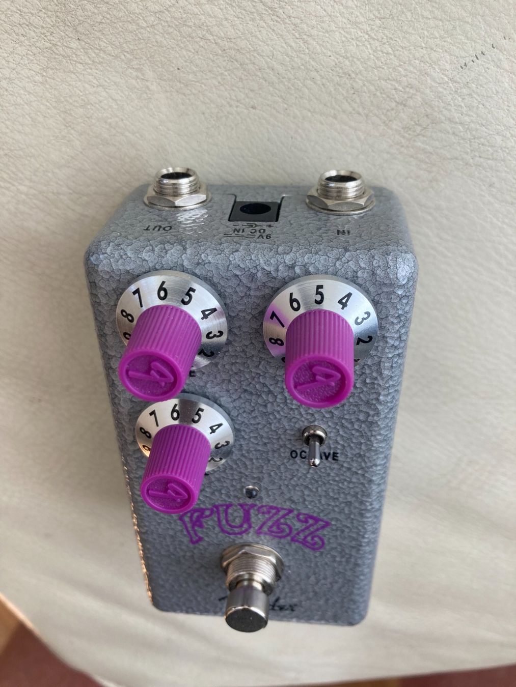 Fender Strumenti musicali: Fender Hammertone Fuzz pedal with octave – Usato da Seedorf UR venduto da Kelvis8 1