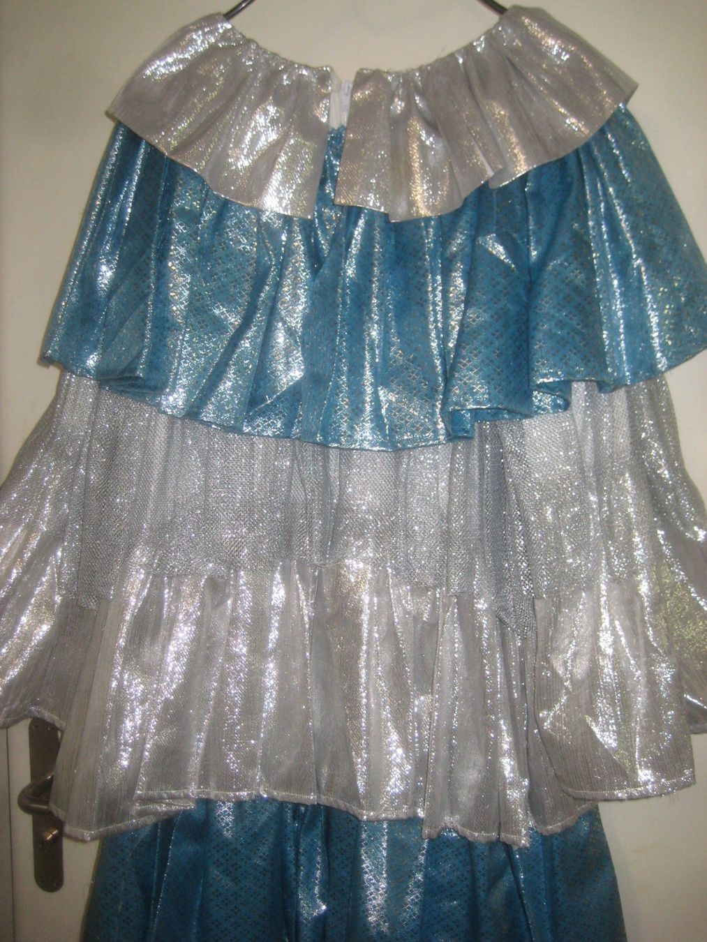 Costumes: STRASSEN   KOSTÜM – D'occasion à Uster par flocke1 2
