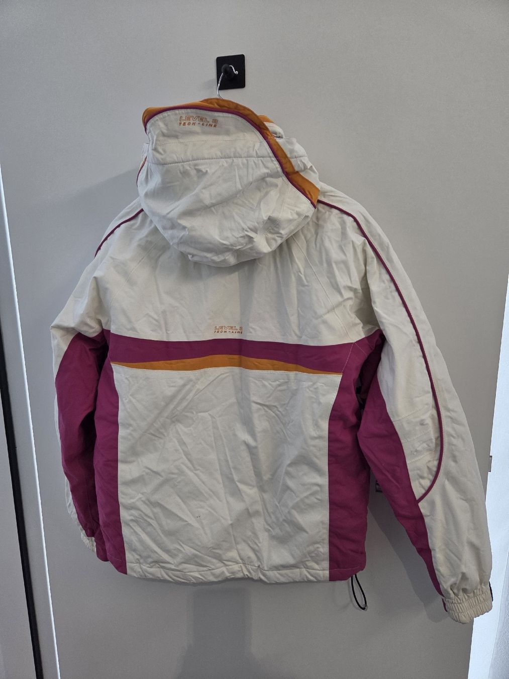 Jacken: Warme Skijacke Gr. 36 – Gebraucht aus Kriens von ..stx.. 1