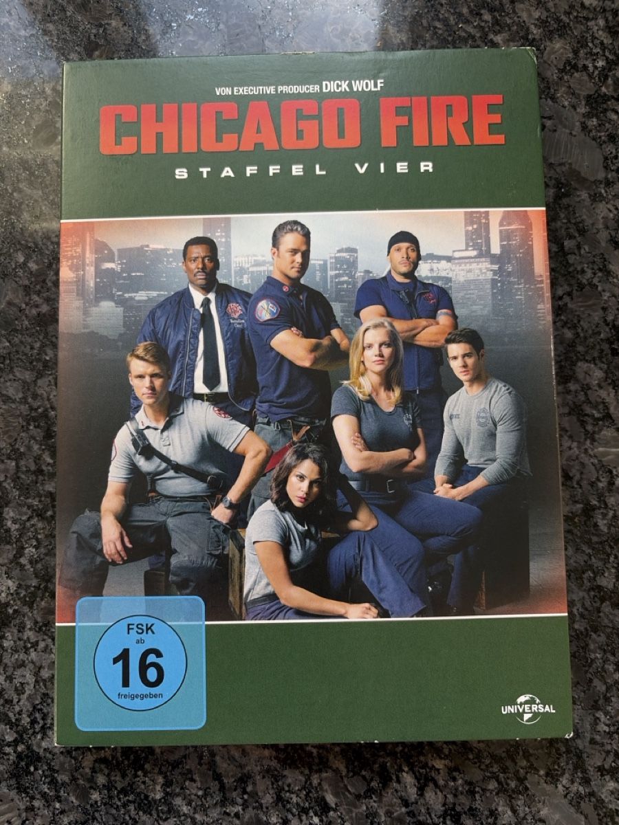 Alle DVDs: Chicago Fire Staffel Vier / 4 – Gebraucht aus Herisau von spinn_chind