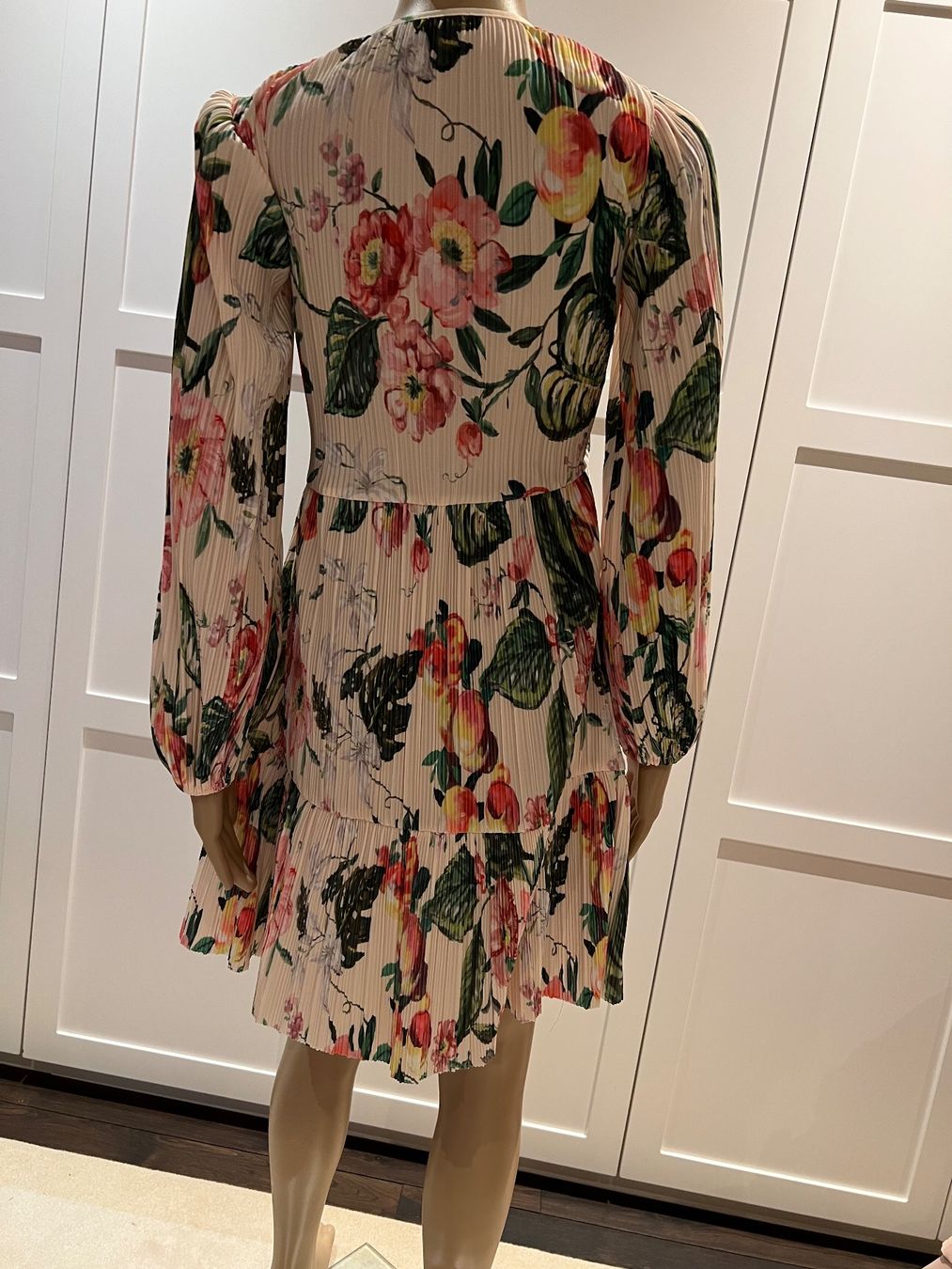 H&M Lotti di vestiti: Set 2 Kleider Neu H & M Gr S – Nuovo (secondo la descrizione) da Kilchberg ZH venduto da Lisavivienne 3
