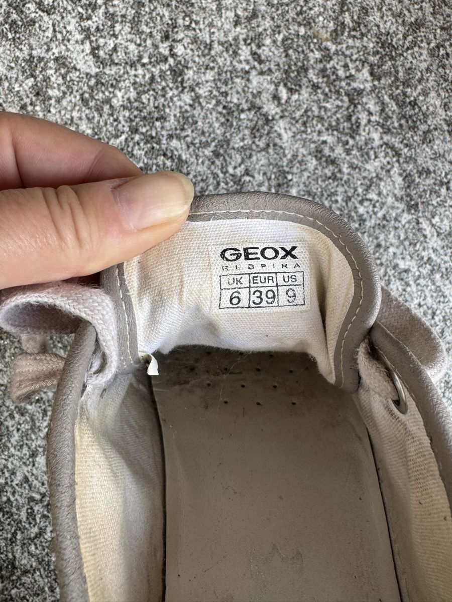 Geox Damenschuhe: Geox Sneaker grau Grösse 39 gebraucht – Gebraucht aus Maggia von johannaf01 3