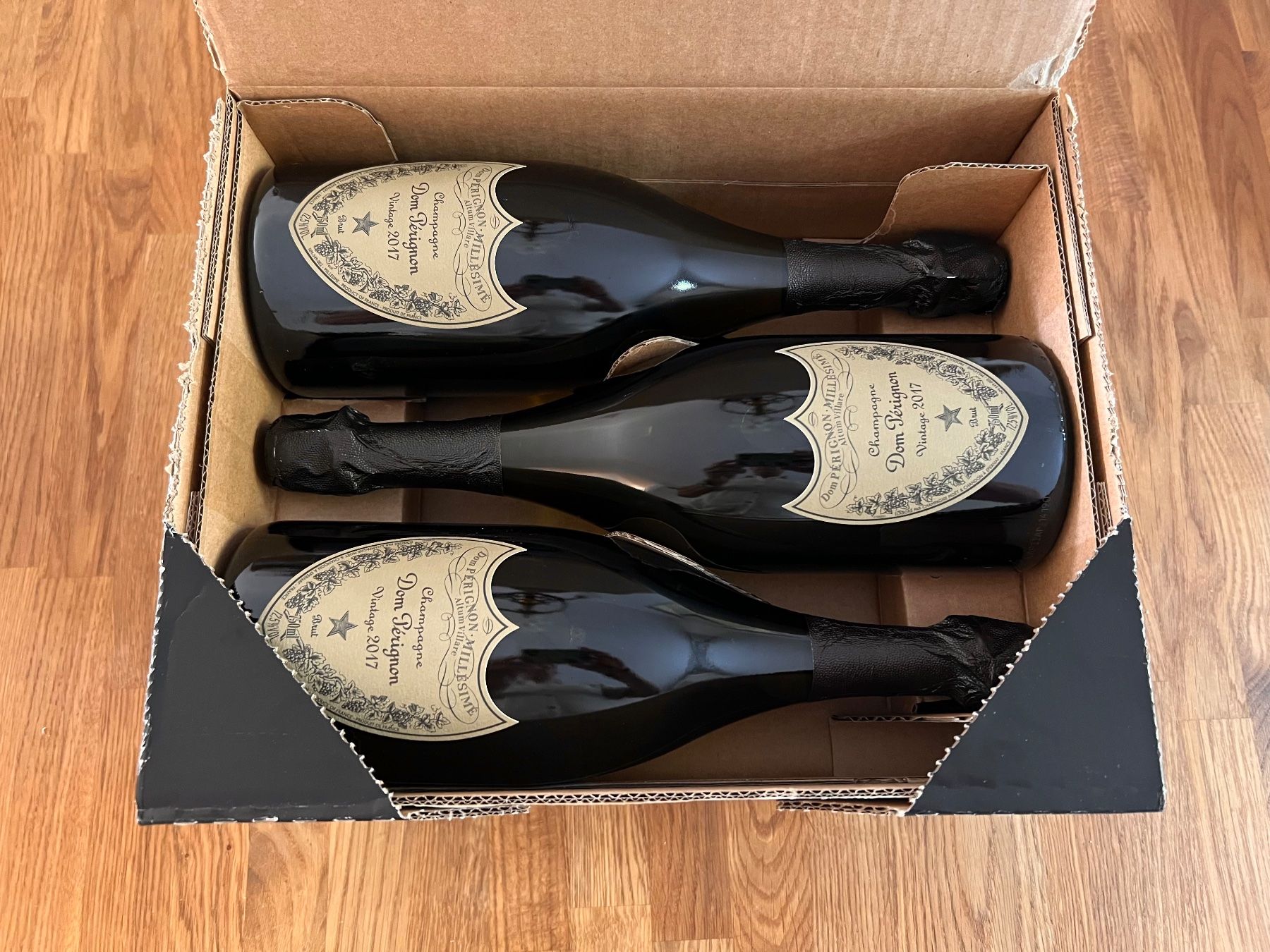 Moet Vino: 6 Fl. Dom Perignon 2017 – Nuovo e nell'imballaggio originale da Birmensdorf ZH venduto da Zielasco 1