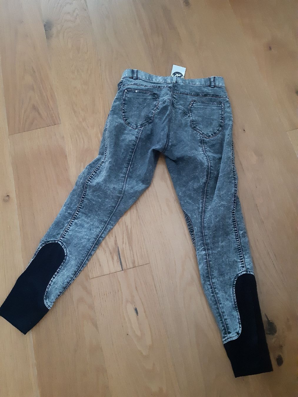 Jeans: jeans reithose – Neuf avec emballage d'origine à Nebikon par Haidihooo 3