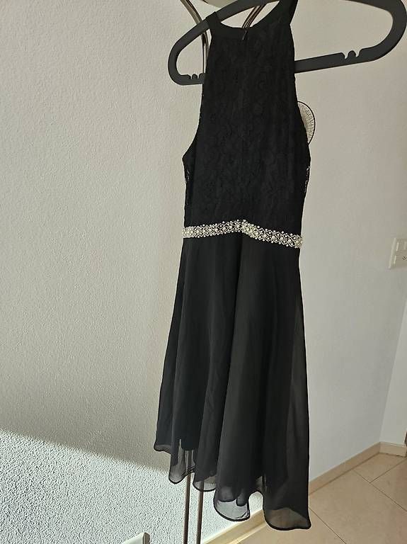Vestiti: Abendkleid, Gr.S, neu, schwarz – Nuovo e nell'imballaggio originale da Mettmenstetten venduto da pborsukiewicz 1