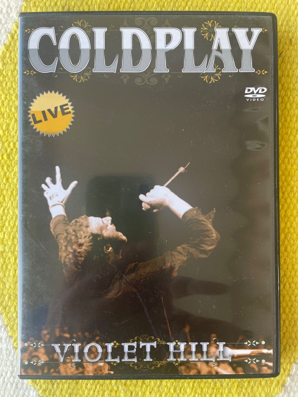 Alle DVDs: COLDPLAY-DVD LIVE VIOLET HILL – Gebraucht aus Rorschacherberg von CD-Roli
