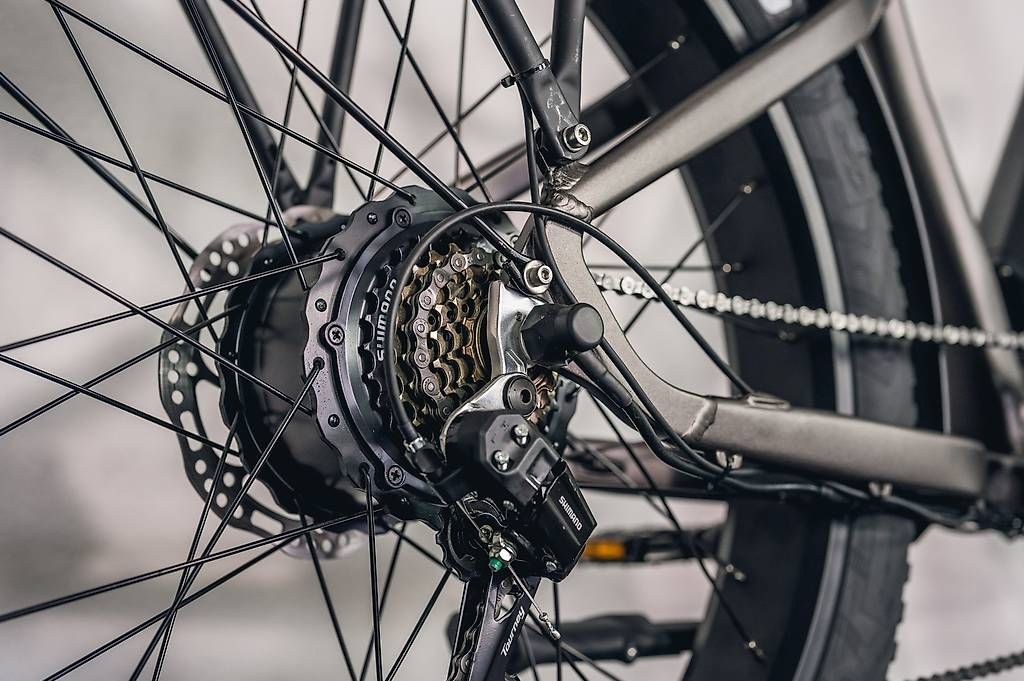 Biciclette: Aversus Ares E-Bike – Usato da Oftringen venduto da AversusBikestore 2