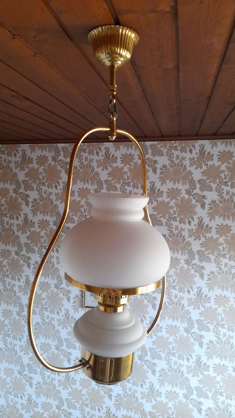 Kronleuchter & Deckenlampen: Lampe suspendue en opaline – Gebraucht aus Bussigny von Zabeth1030