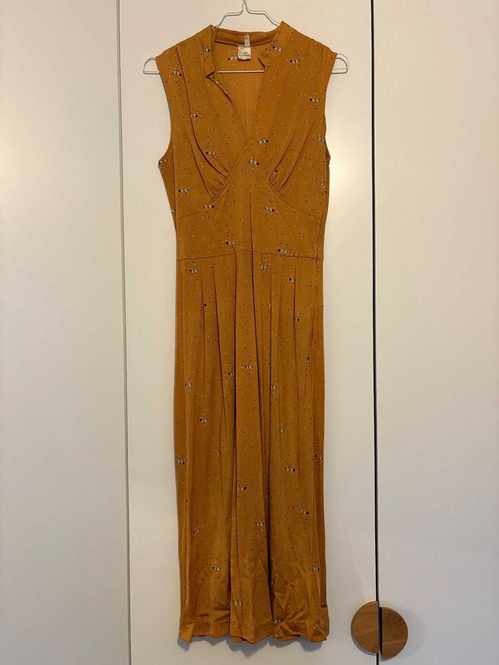 Robes: Kleid Vintage – D'occasion à Zürich par petitgrenouille