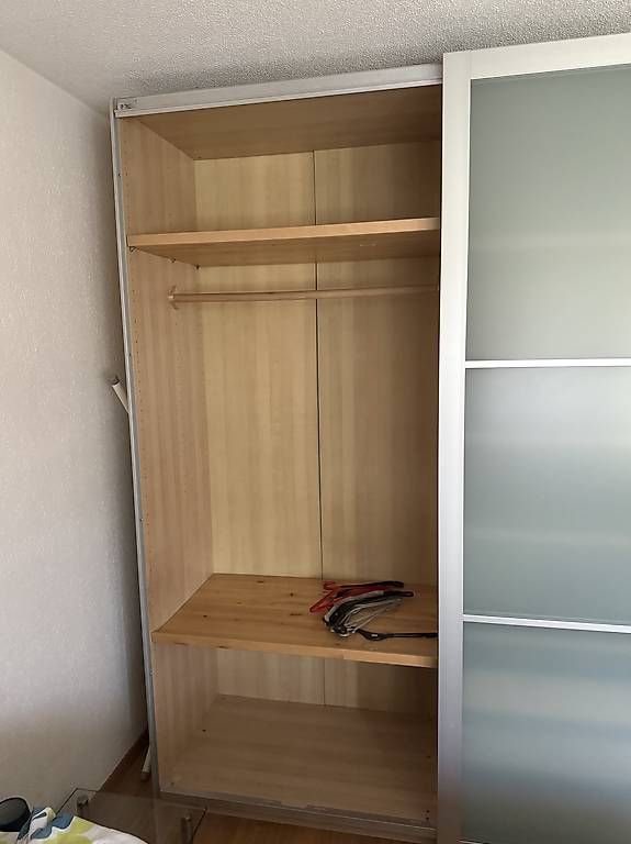 Armoires: Schrank  – D'occasion à Schliern b.Köniz par rafal32 2