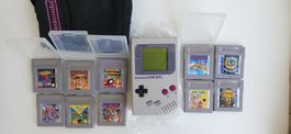 Game Boy wie neu + 10 Spiele + Tasche