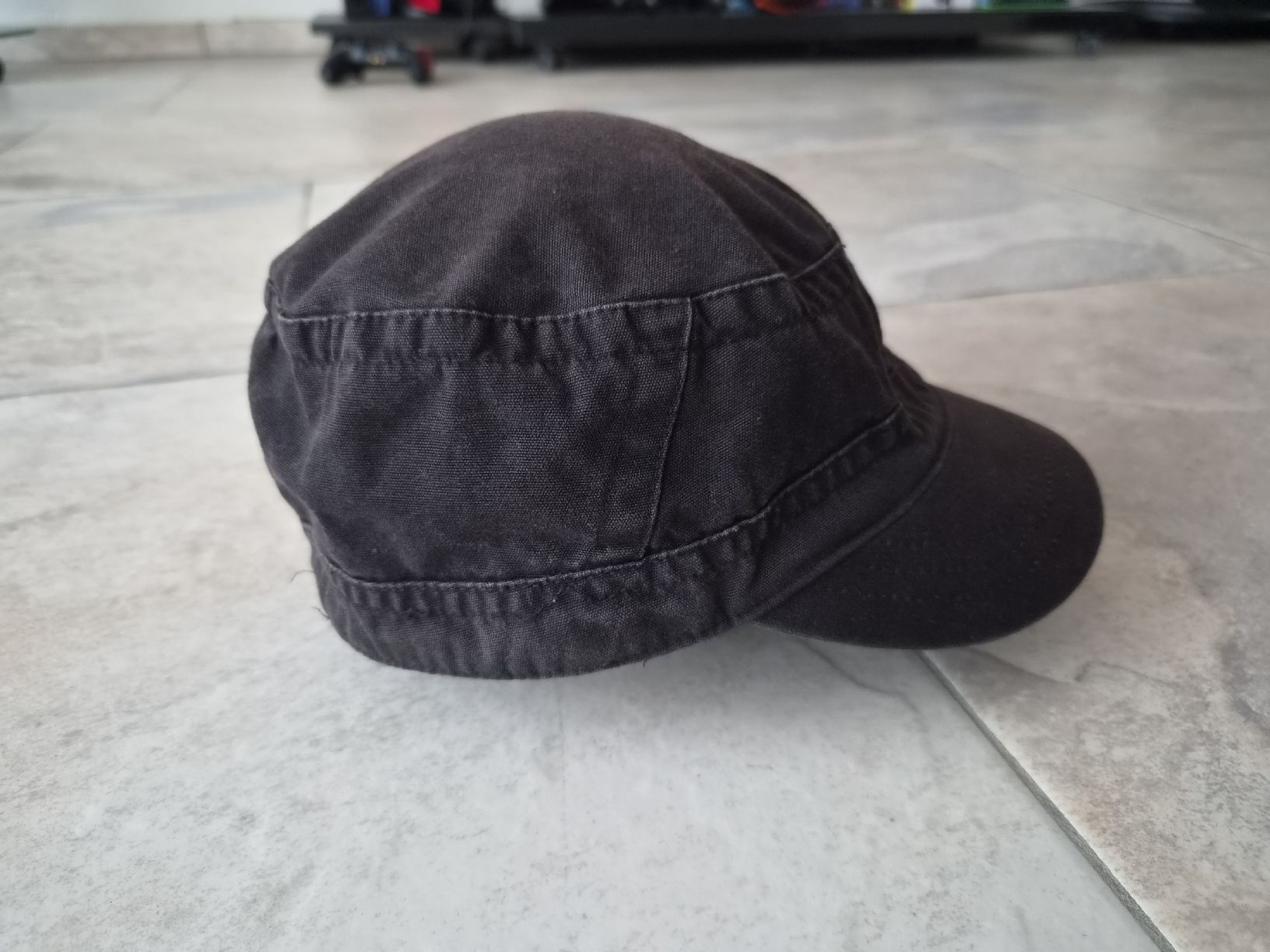 H&M Chapeaux, bonnets & casquettes: Kappe H&M schwarz, Grösse S/M – D'occasion à Niederrohrdorf par Miripfiri
