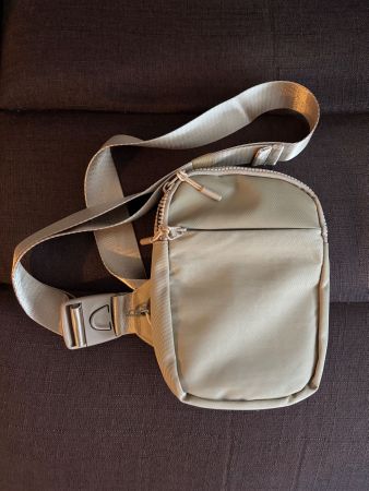 Sacoche anti vol beige
