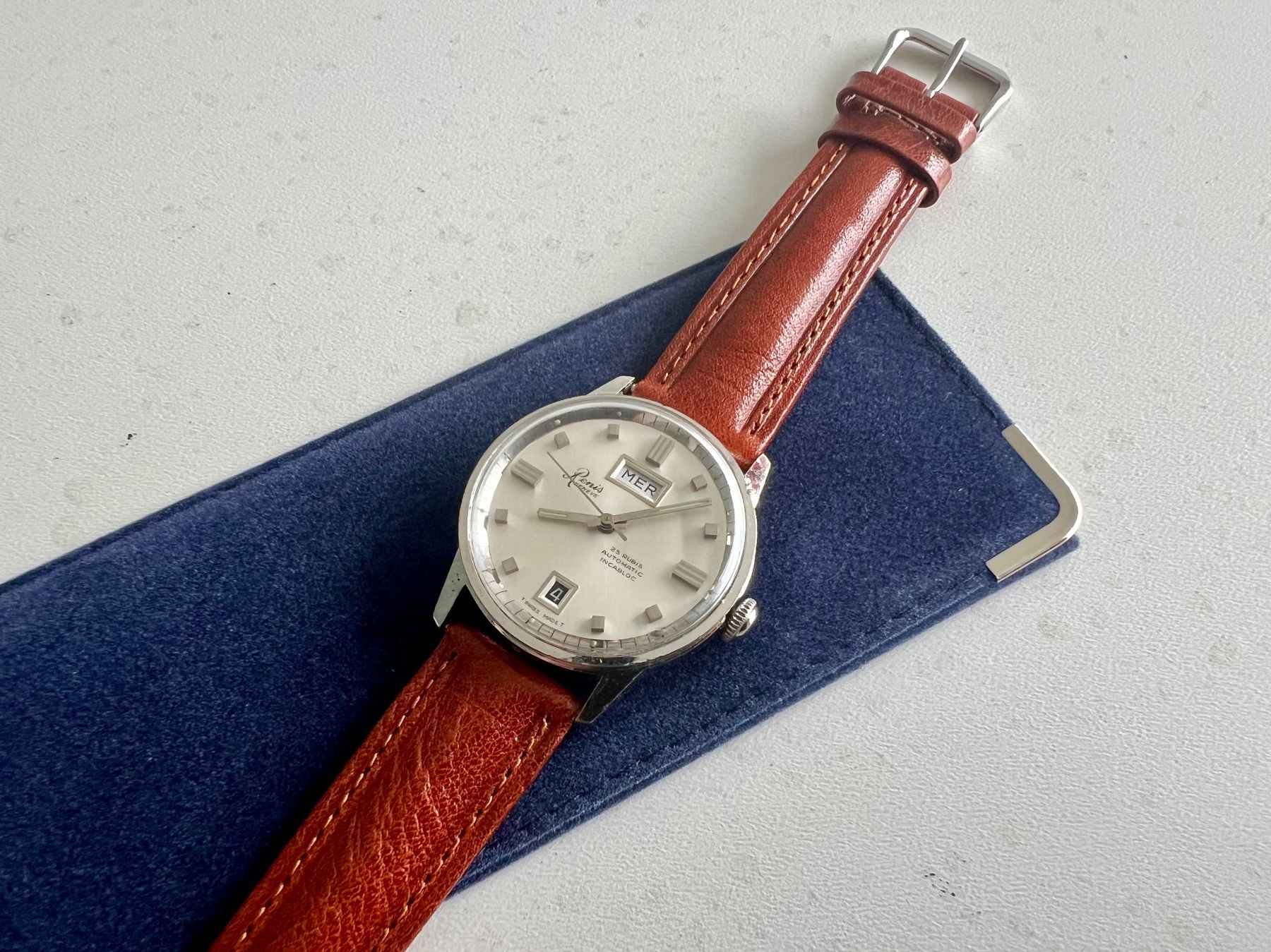 Uhren: RENIS vintage automatic big day / date wristwatch – Gebraucht aus Le Mont-sur-Lausanne von LycaGallery 8