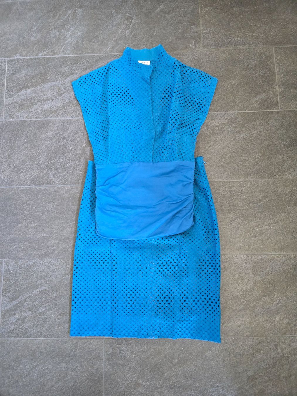 Akris Top: Akris, F 36, Blau – Usato da Basel venduto da Inve