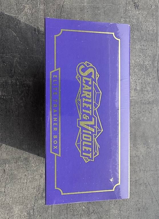 Pokémon Cartes à collectionner: Pokémon Scarlet & Violet ETB, 100% sealed – D'occasion à Biel-Bienne par Mwalther 1
