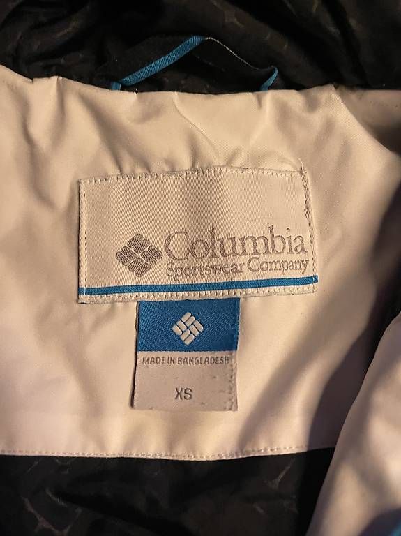 Giacche: Columbia Ski-Snowboard Jacke XS – Usato da Fischbach-göslikon venduto da Trinity16 2