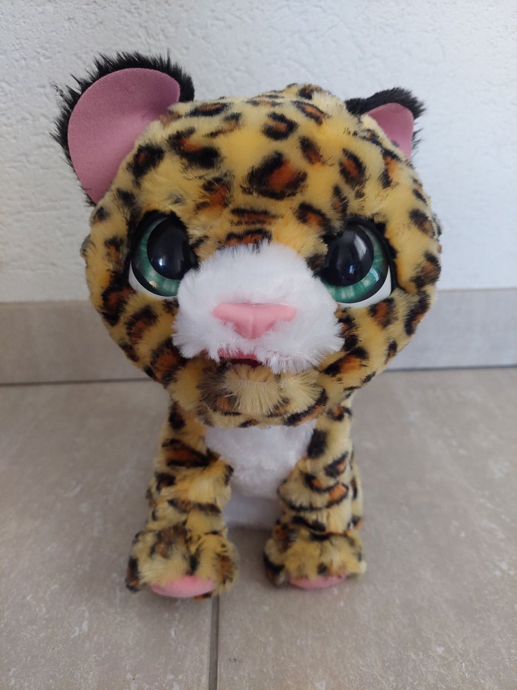 Hasbro Giocattoli: Hasbro kleiner Tiger interaktiv neu – Nuovo (secondo la descrizione) da Dürrenäsch venduto da mogbo18