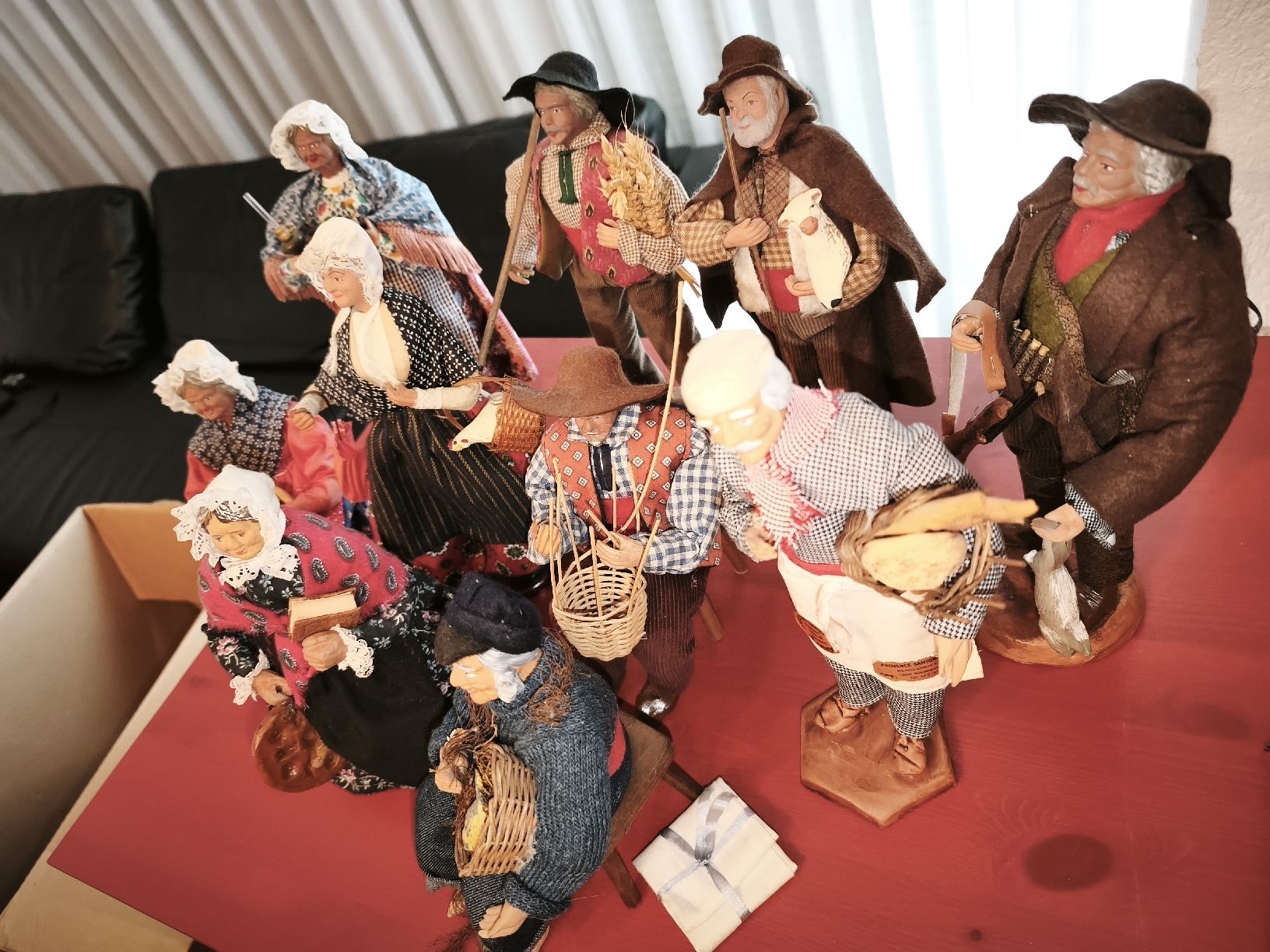 Statuette: 10 Santon Provence Figuren – Usato da Zeglingen venduto da Vanillacoke 2
