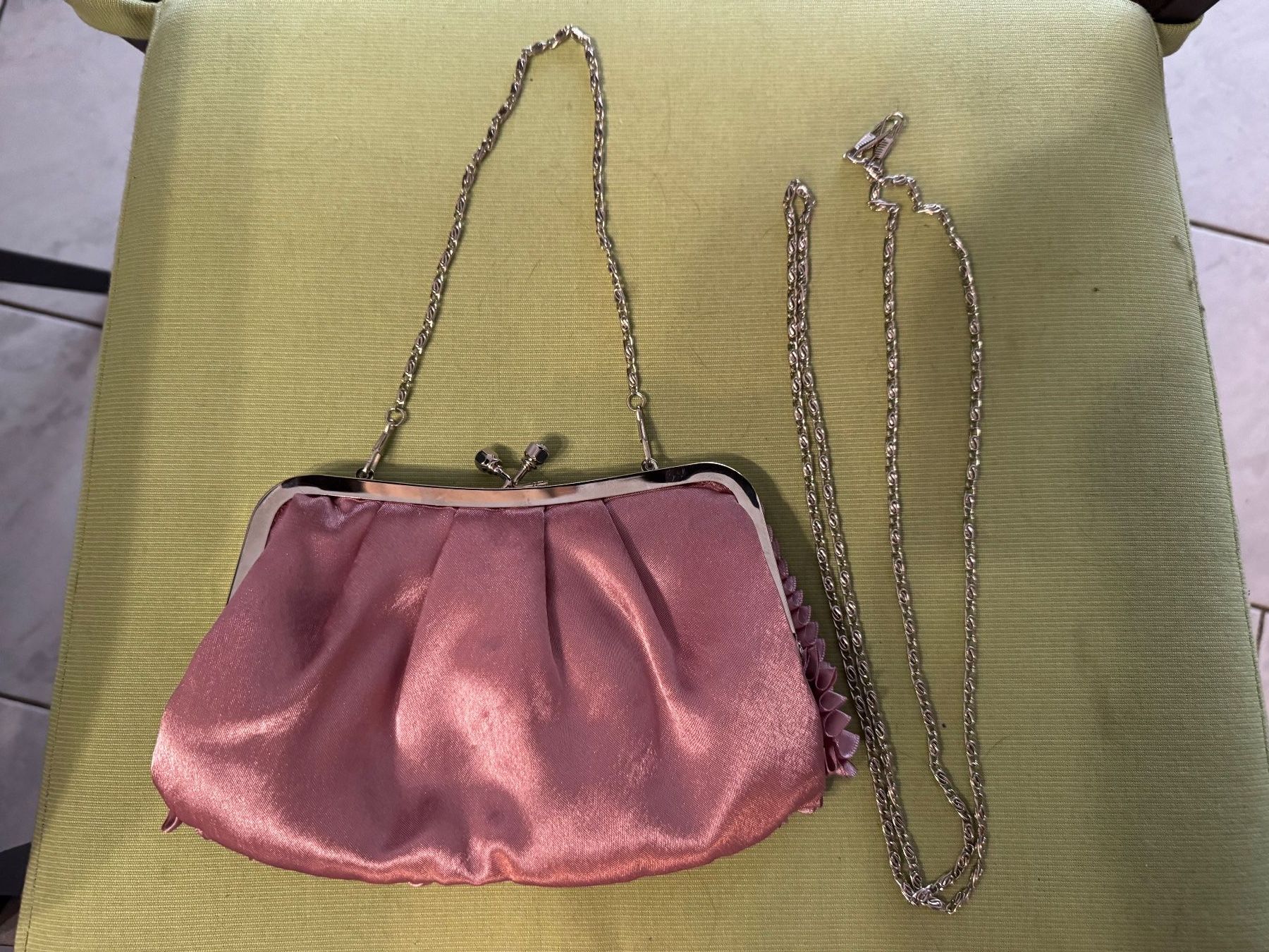 Borse da donna: Antike kleine Handtasche – Usato da Wohlen AG venduto da chippy02 1