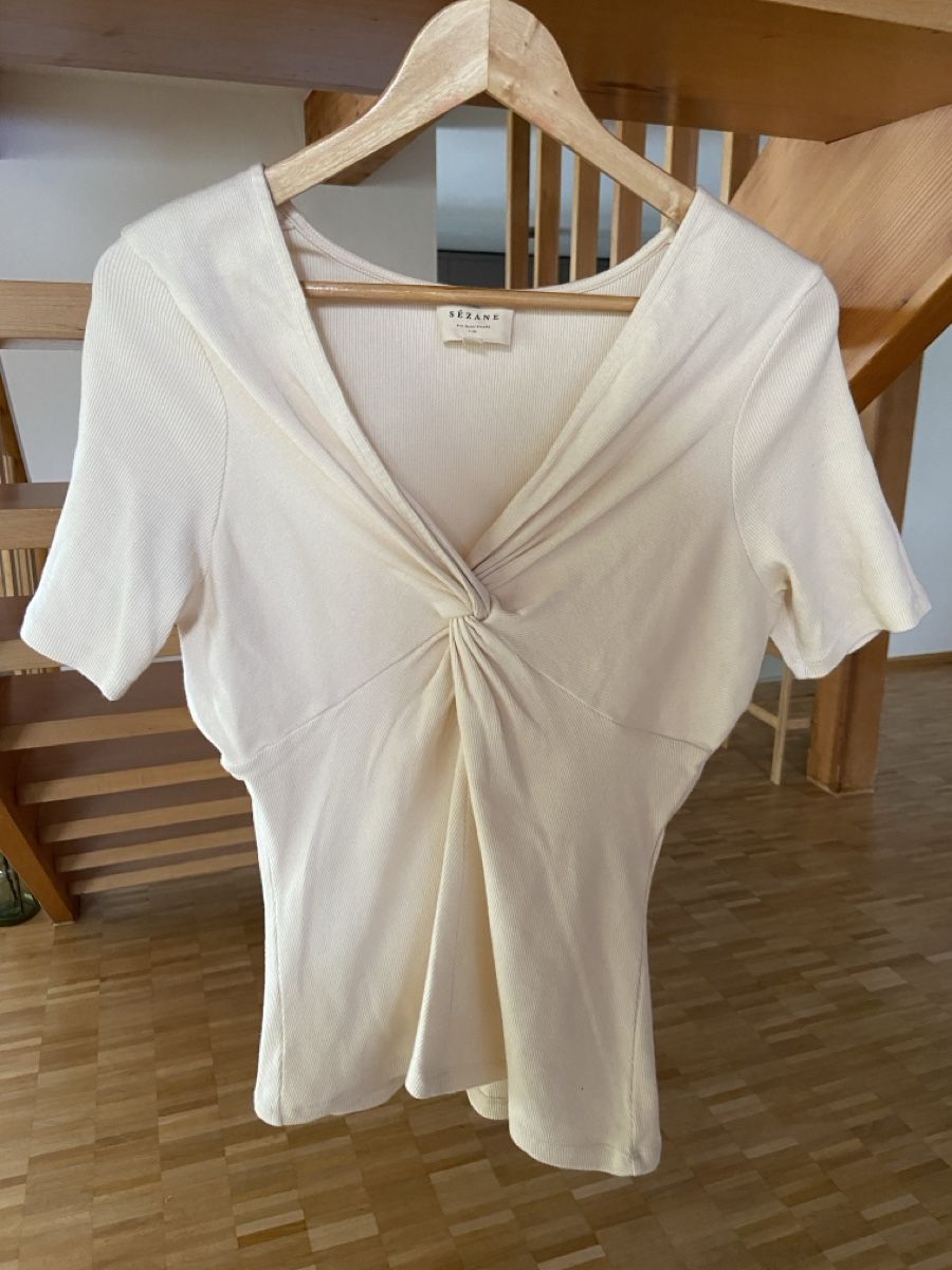 Sezane Tops: Sezane Caro Tshirt Cream Knit – Gebraucht aus Münchenstein von B771 5